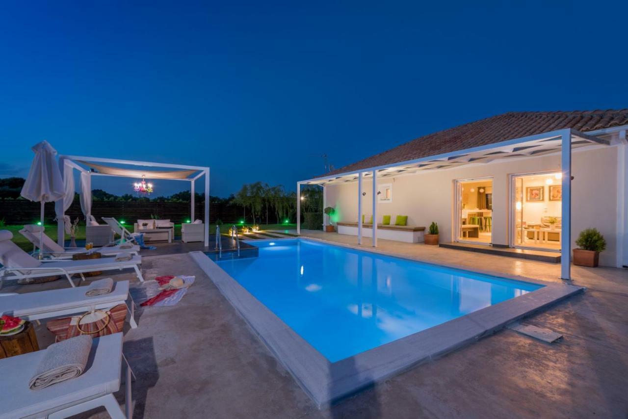 Villa Madini Vanato Bagian luar foto